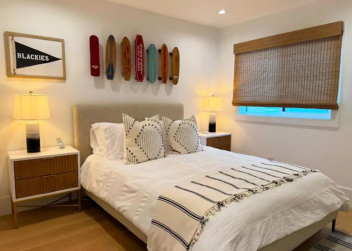 Harbor Lookout - Luxury Beach Home With Coastal Views - Walk To Everything!