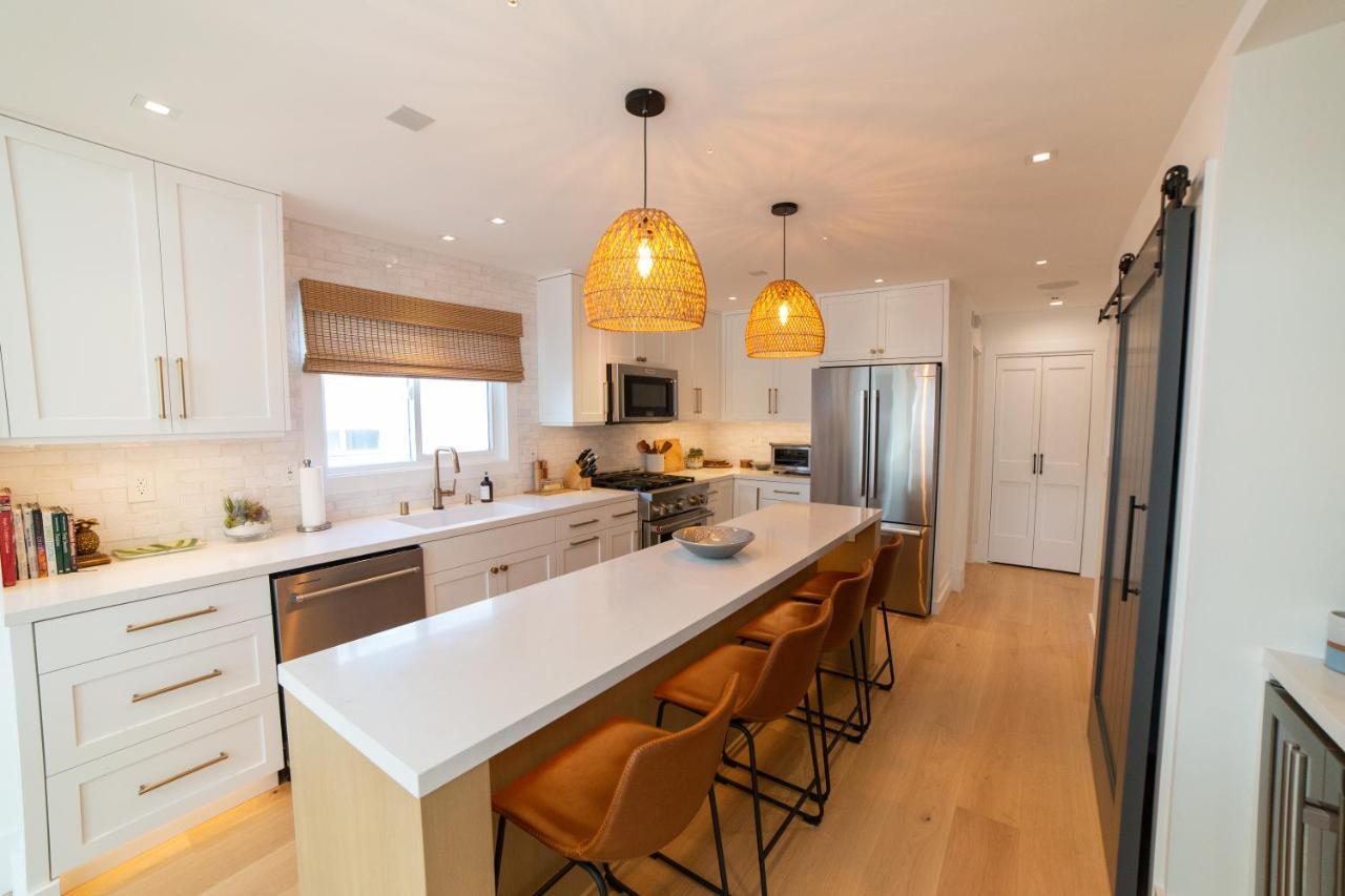 Harbor Lookout - Luxury With Coastal Views - Walk To Everything! Ferienhaus
